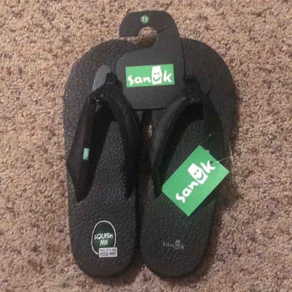 sanuk yoga mat 2 flip flops